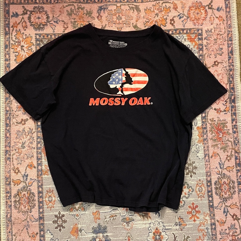 Mossy Oak Black Tee with Logo